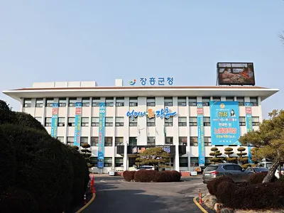 장흥군, ‘통합 돌봄 지원 사업’ 수행기관 공개 모집… 촘촘한 지역 돌봄 체계 구축
