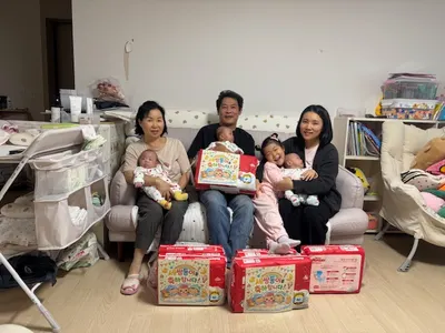 중환자실 이겨낸 세쌍둥이 퇴원…무안군, 1억 지원 총력